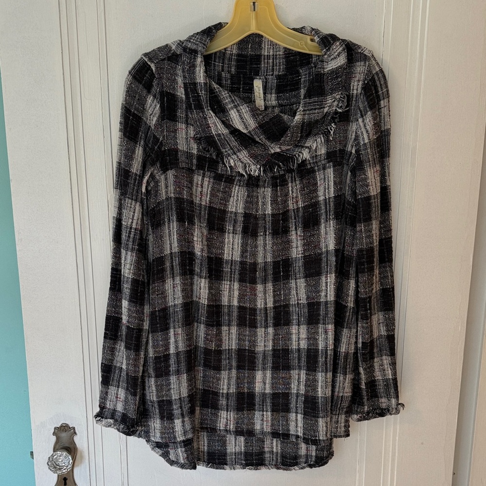 Free People Black and cream 100%cotton plaid tunic with pockets